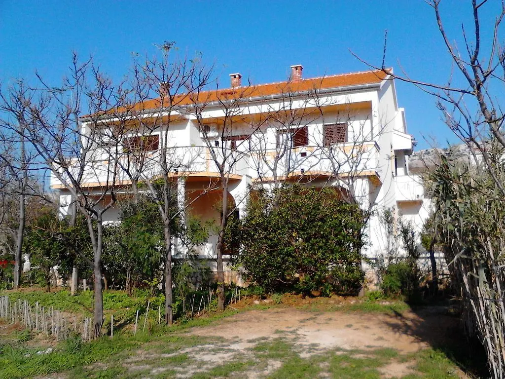 Apartments Kresimir Beauty With Shadow Trees And Parking Place 0*, Pag Town